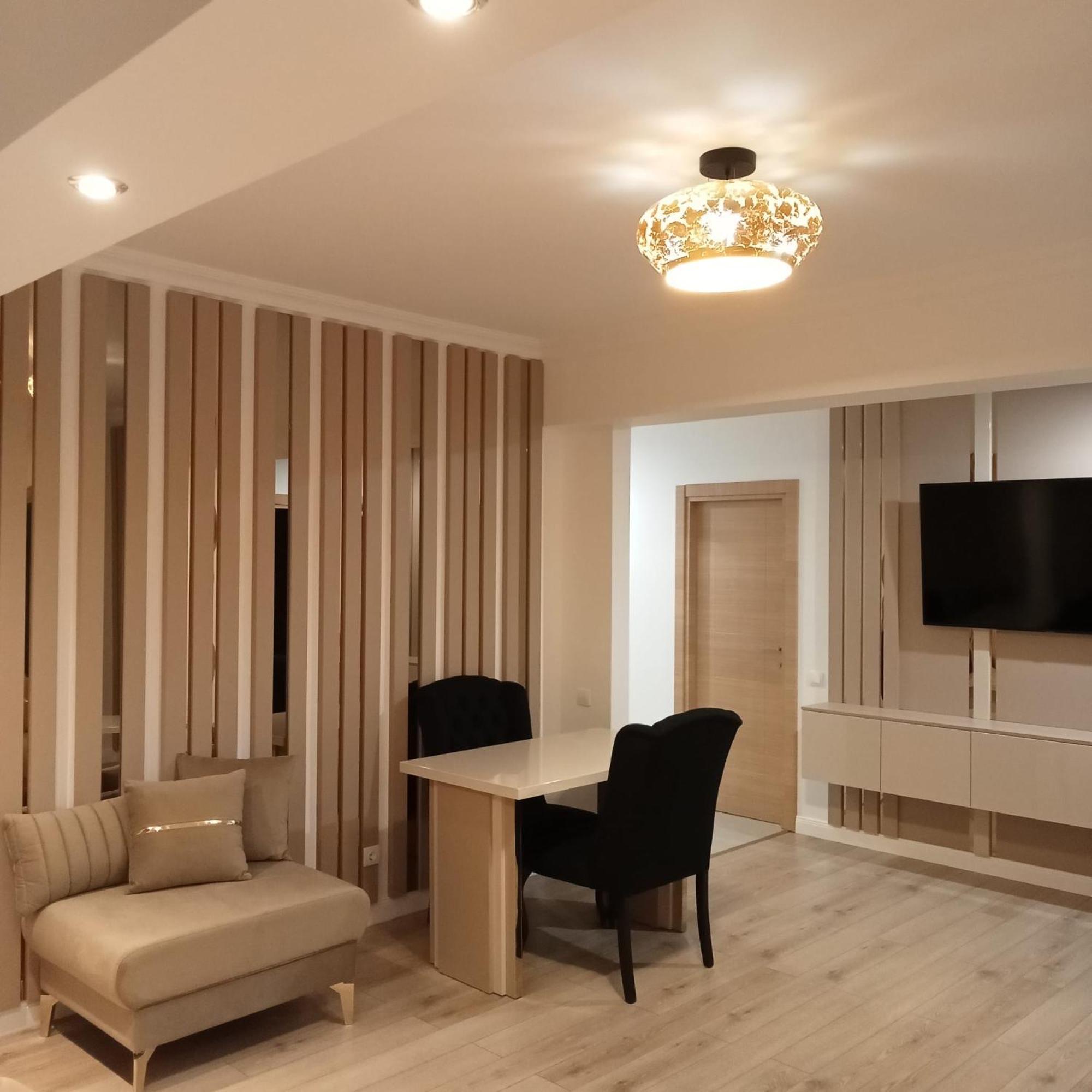 Elegant Suite - Titan Park Bukares Bagian luar foto