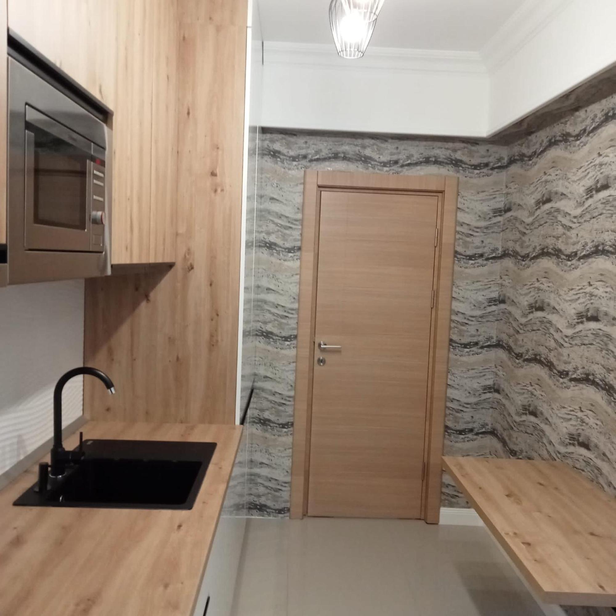 Elegant Suite - Titan Park Bukares Bagian luar foto